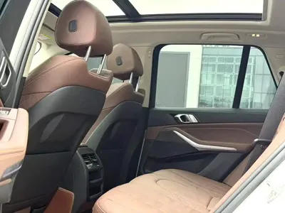 BMW X5 (Import) 2020, 70000 км, за 274200 CNY