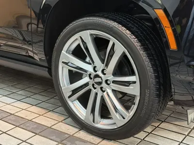 Cadillac Escalade 2025, 2500 км, за 172500000 KRW