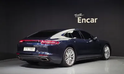 Porsche Panamera 2018, 157090 км, за 48200000 KRW