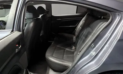 Hyundai Avante 2018, 97392 км, за 9900000 KRW - фото 13
