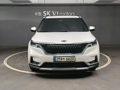 Kia Canival · 2021 год