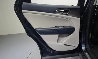 Kia Sportage 2022, 57126 км, за 29990000 KRW - фото 25