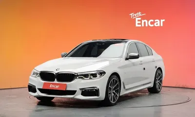 BMW 5-Series · 2018 год