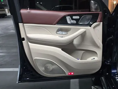 Mercedes-Benz GLS-Class 2025, 9000 км, за 270000000 KRW - фото 8
