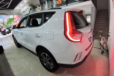 Geely Auto Vision X6 2016, 63800 км, за 37565.58 CNY - фото 4