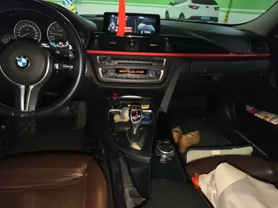 BMW 3 Series 2015, 190000 км, за 57143.73 CNY - фото 14