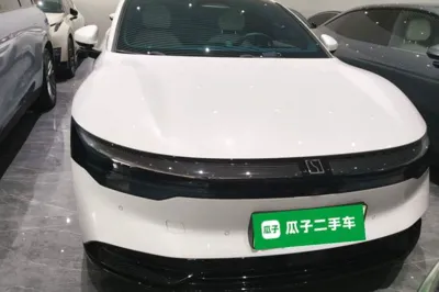 Zeekr 007 2024, 40800 км, за 159341.77 CNY