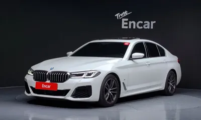 BMW 5-Series · 2022 год