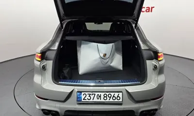 Porsche Cayenne 2025, 18436 км, за 192990000 KRW - фото 20