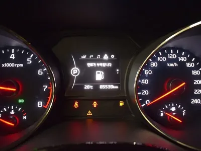Kia Canival 2016, 85539 км, за 13800000 KRW - фото 8