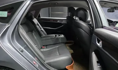 Hyundai Genesis 2016, 91415 км, за 12300000 KRW - фото 12
