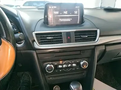 Mazda 3 Axela 2018, 118200 км, за 38500 CNY - фото 13
