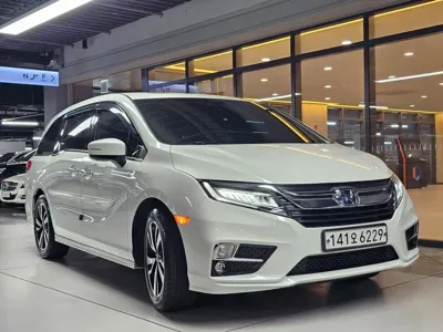 Honda Odyssey 2020, 56000 км, за 28800000 KRW