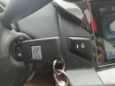 Citroen C-Quatre 2016, 29300 км, за 20533.31 CNY - фото 9