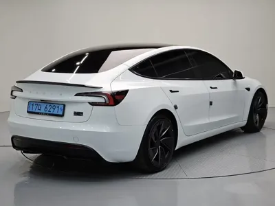 Tesla Model 3 2024, 43006 км, за 69990000 KRW