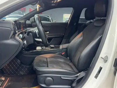 Mercedes-Benz A-Class 2019, 129600 км, за 70600 CNY - фото 9