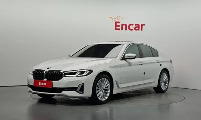 BMW 5-Series · 2021 год