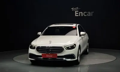 Mercedes-Benz E-Class 2023, 21808 км, за 32120000 KRW