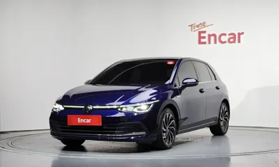 Volkswagen Golf · 2022 год