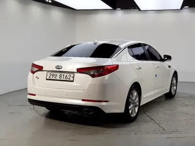 Kia K5 2013, 201835 км, за 2600000 KRW