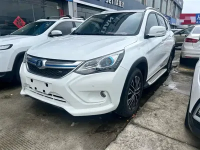 BYD New Energy 2017, 22799 км, за 38500 CNY - фото 1