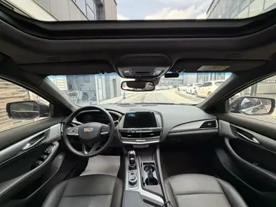 Cadillac CT5 2020, 53000 км, за 109800 CNY - фото 9