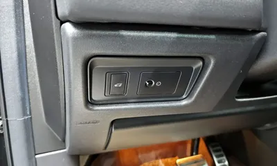 Land Rover Discovery Sport 2017, 158721 км, за 8990000 KRW - фото 27