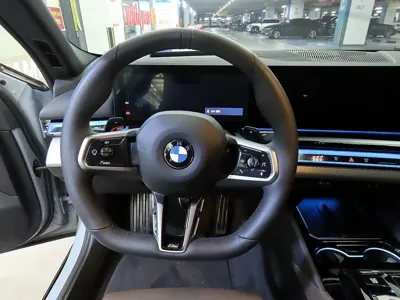 BMW 5-Series 2025, 19475 км, за 65800000 KRW - фото 8