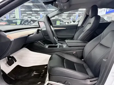 Tesla Model 3 2023, 35000 км, за 148800 CNY - фото 7