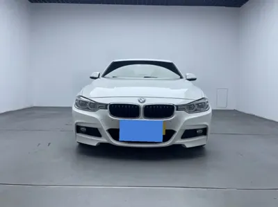BMW 3 Series 2019, 101000 км, за 82899 CNY