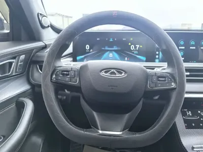 Chery Tiggo 8 Plus 2021, 30000 км, за 59800 CNY - фото 11