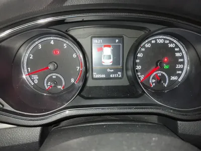 Volkswagen Passat 2016, 120500 км, за 63628.17 CNY - фото 9