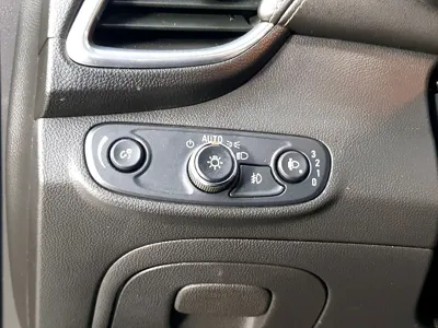 ChevroletGMDaewoo Trax 2017, 163600 км, за 4990000 KRW - фото 18
