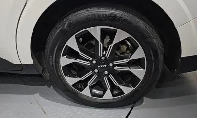 Kia Canival 2022, 51015 км, за 27200000 KRW - фото 21