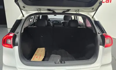 Kia Niro 2018, 177456 км, за 10500000 KRW - фото 20