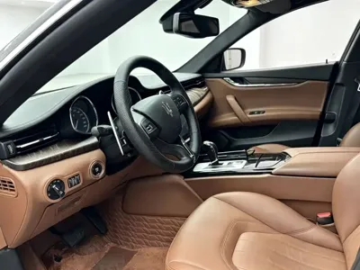 Maserati Quattroporte 2017, 100000 км, за 169800 CNY - фото 4