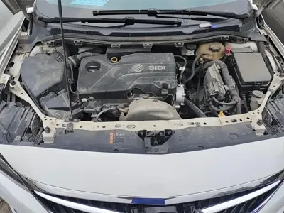 Buick Verano 2017, 88100 км, за 29900 CNY - фото 10