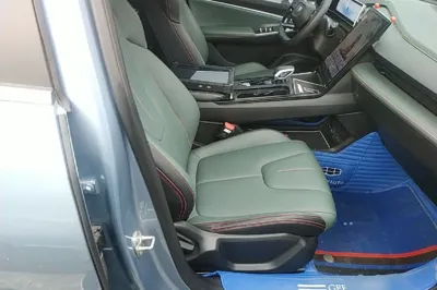 Geely Auto Emgrand X7 Sport 2024, 16299 км, за 82506.95 CNY - фото 19