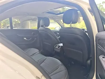 Mercedes-Benz C-Class 2018, 83000 км, за 89800 CNY - фото 13