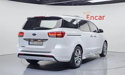 Kia Canival 2015, 127178 км, за 12500000 KRW