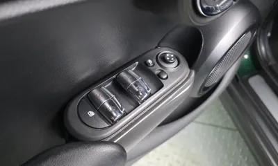 MINI Cooper 2018, 170289 км, за 5600000 KRW - фото 17
