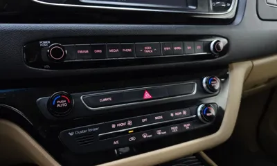 Kia Canival 2016, 158606 км, за 14500000 KRW - фото 16