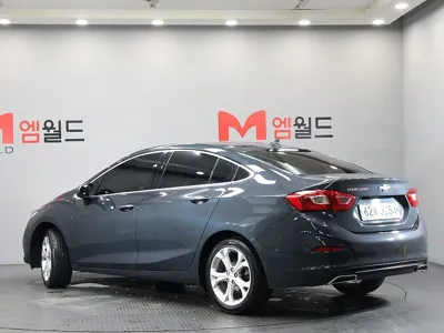 ChevroletGMDaewoo Cruze 2017, 128472 км, за 6590000 KRW