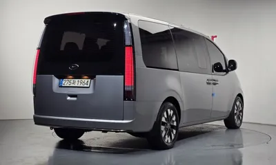 Hyundai Staria 2023, 85233 км, за 32000000 KRW