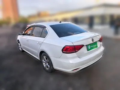 Volkswagen Lavida 2019, 111300 км, за 52160.82 CNY