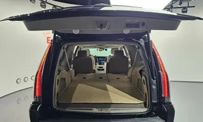 Cadillac Escalade 2015, 90107 км, за 27990000 KRW - фото 18