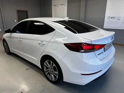 Hyundai Avante 2018, 113876 км, за 7400000 KRW
