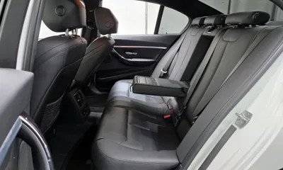 BMW 3-Series 2018, 59819 км, за 19900000 KRW - фото 12