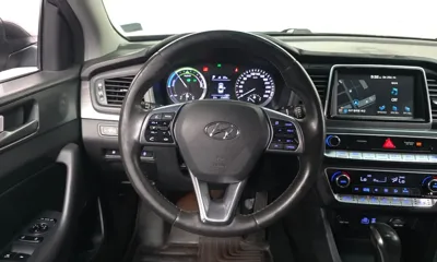 Hyundai Sonata 2018, 172068 км, за 9300000 KRW - фото 13