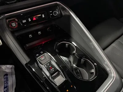 Audi Q5 2025, 21 км, за 97000000 KRW - фото 6